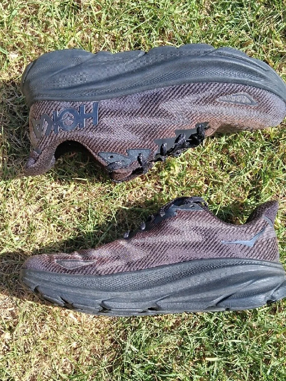 Hoka Clifton 9 Men's Black/Grey Athletic Running Shoes - Picture 6 of 13